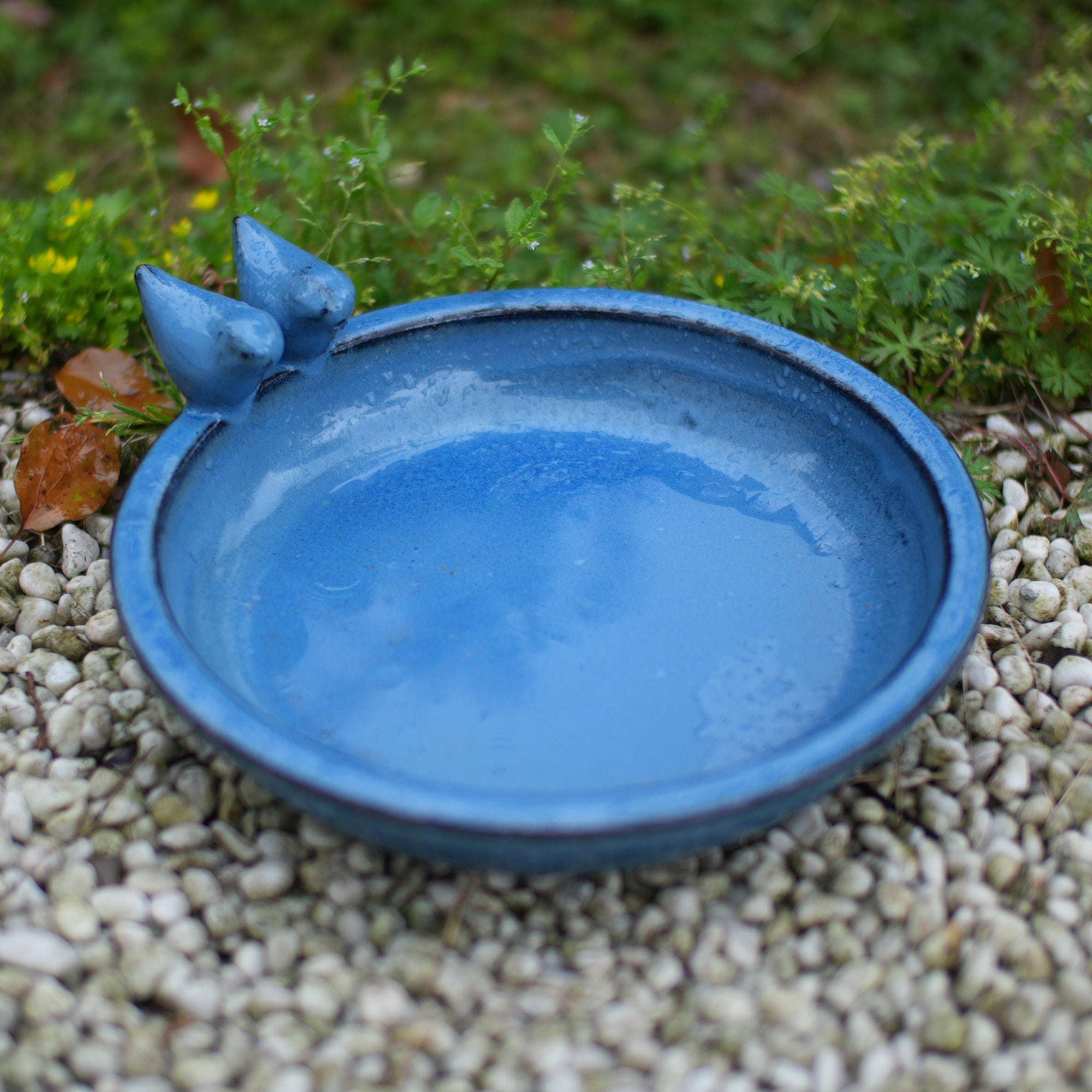 Handmade Ceramic Bird Bath, 11.8 Inch Blue Outdoor Bird Bath Bowl with Vintage Bird Ornaments, Garden Birdbath for Yard, Patio, Backyard Decor, Also Works as Wild Bird Waterer